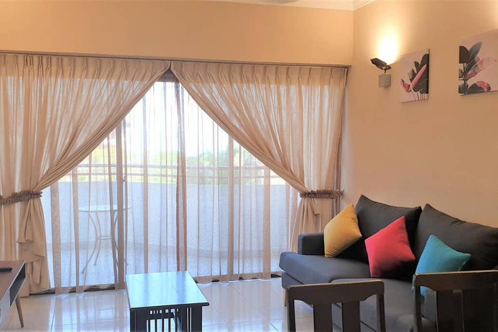 Poolview Resort Batu Ferringhi 502 - 2 Rooms エクステリア 写真