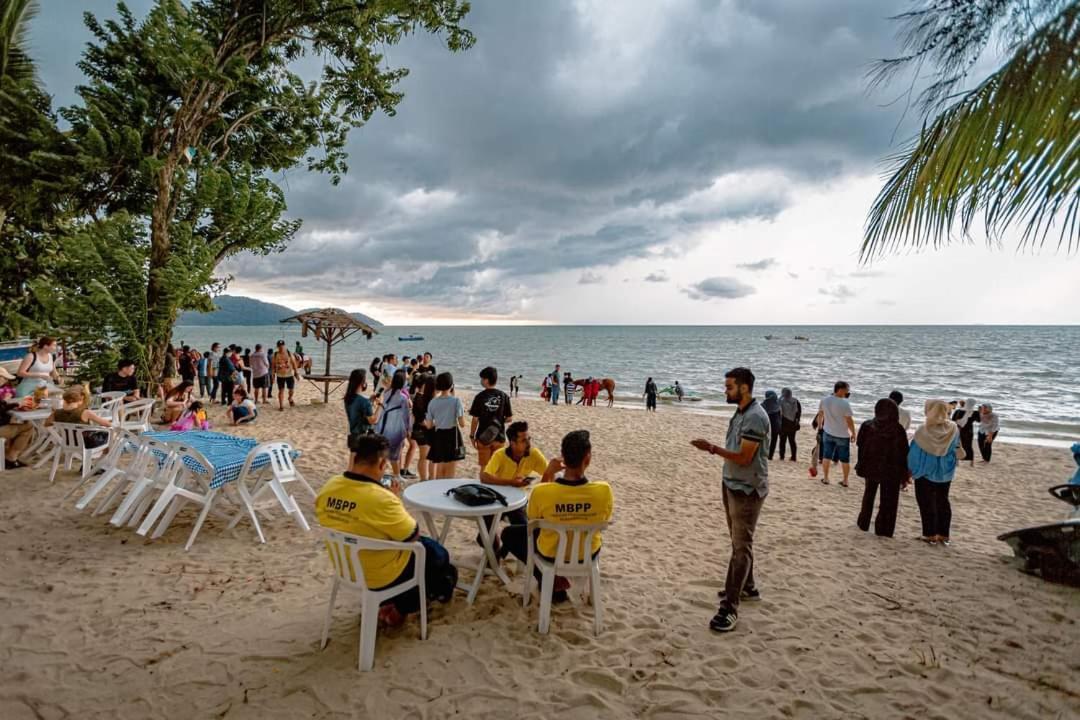 Poolview Resort Batu Ferringhi 502 - 2 Rooms エクステリア 写真